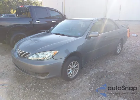 2005 Toyota Camry Xle from USA, damaged, VIN 4T1BE32K95U503659